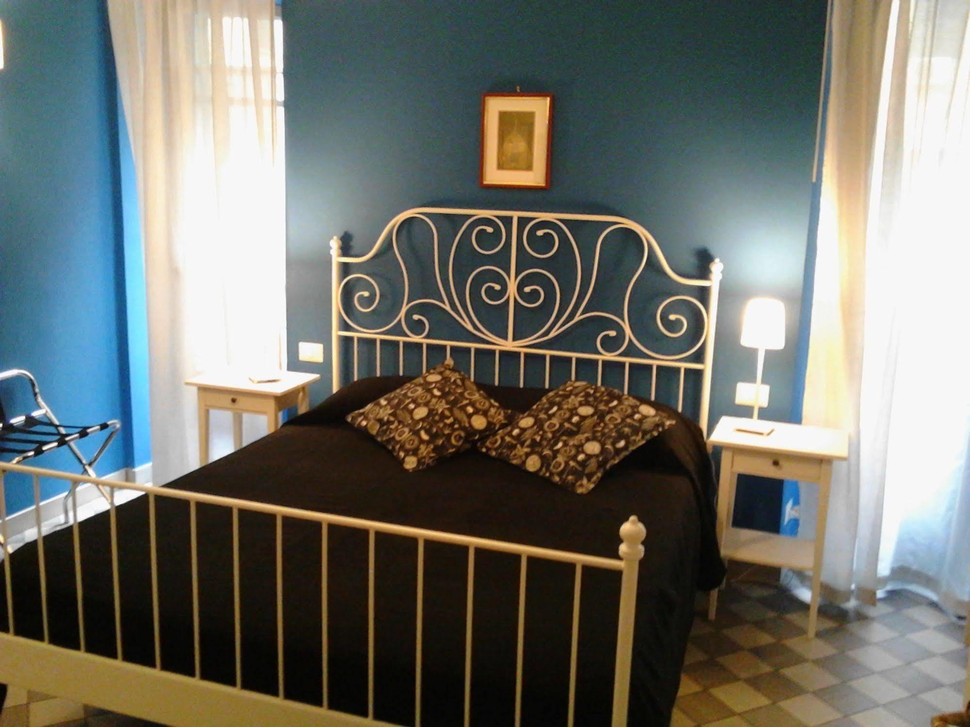 Le Stanze Di Pietro Bed & Breakfast Roma Exterior foto